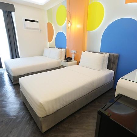 M.Y. Hotel Dumaguete City Екстериор снимка